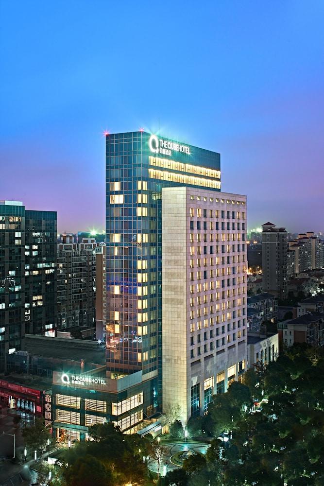 上海南桥绿地铂骊酒店 外观 照片
