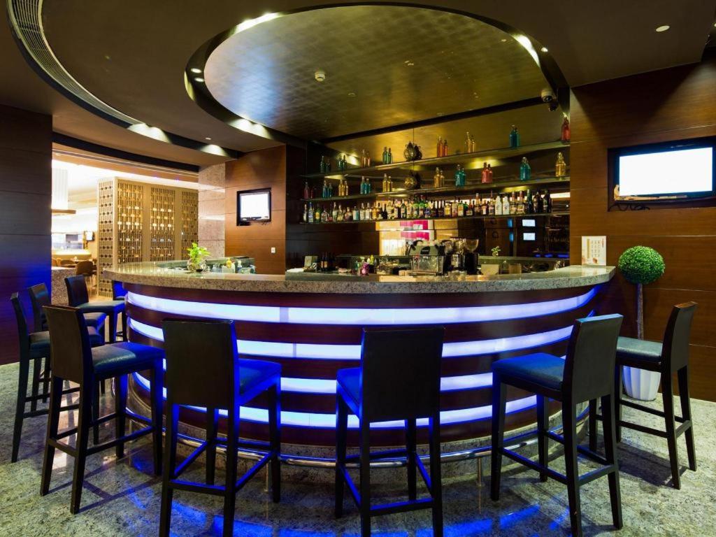 上海南桥绿地铂骊酒店 外观 照片