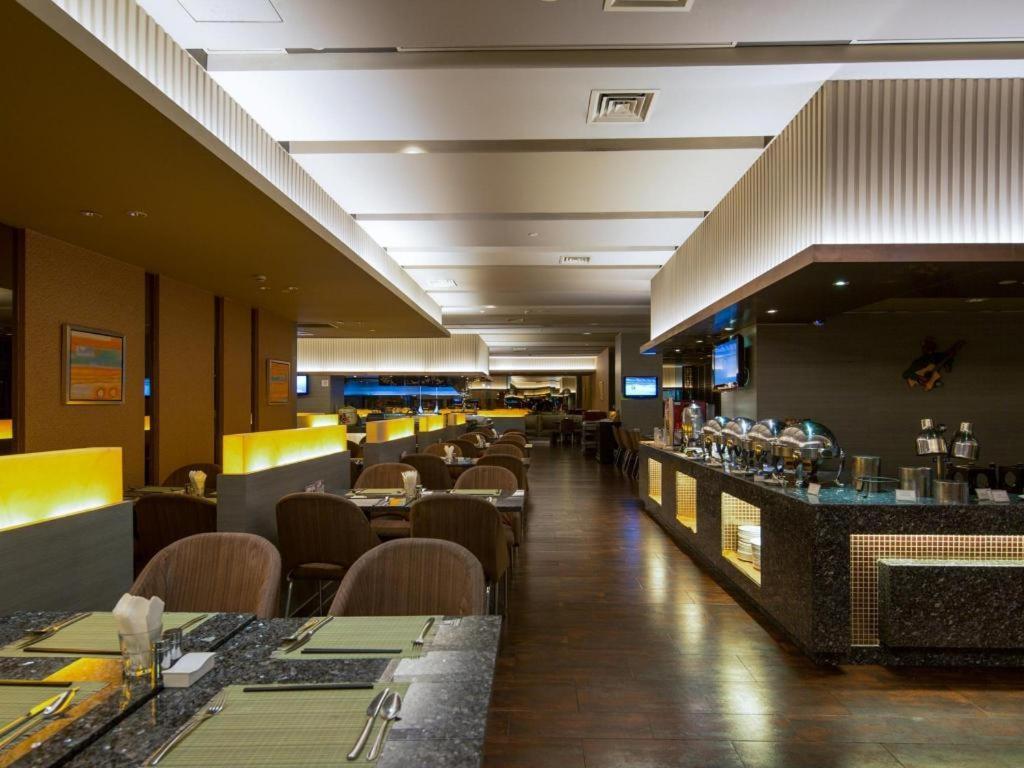 上海南桥绿地铂骊酒店 外观 照片